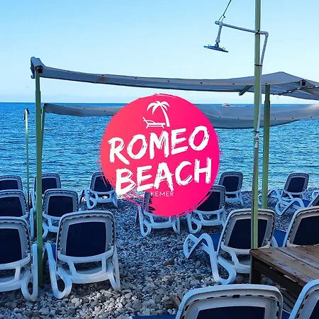 Romeo 3*