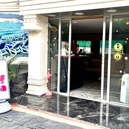 Hotel Romeo